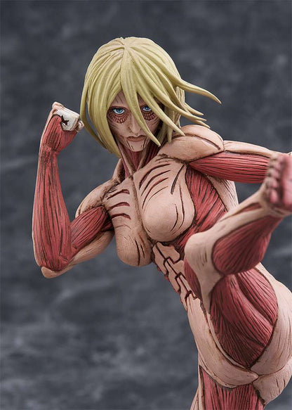 Attack on Titan: Annie Leonhart gigante femmina